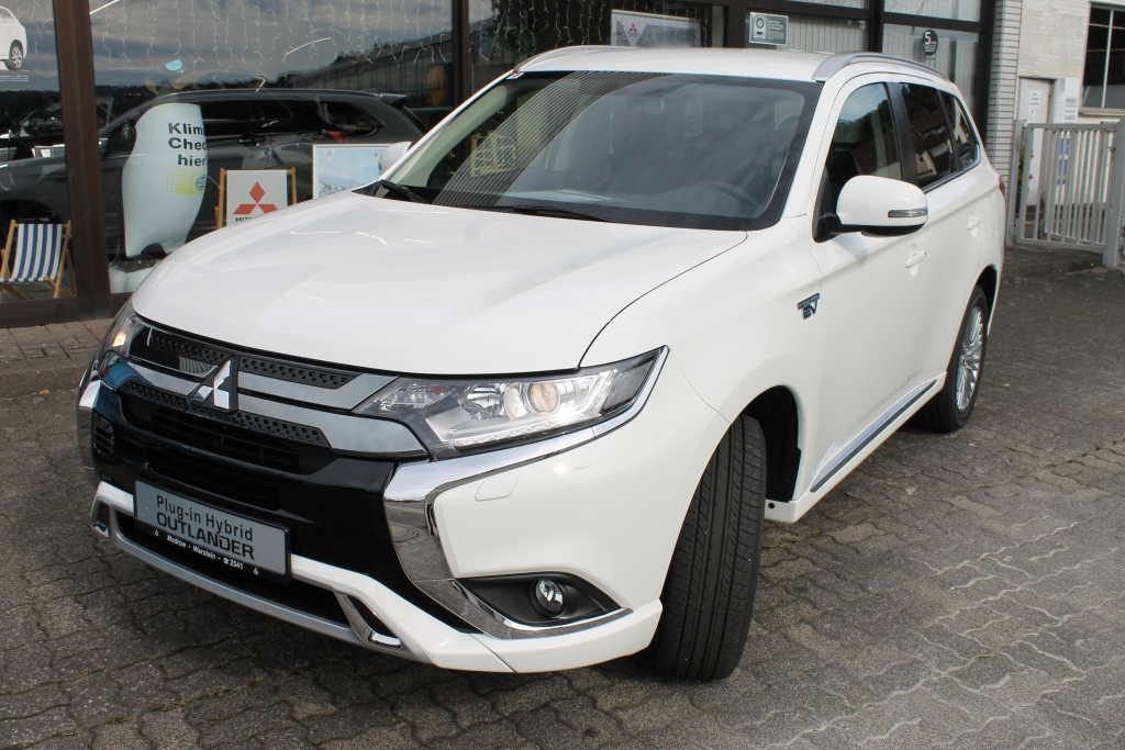 Mitsubishi Outlander Plug-in Hybrid BASIS 2.4 MIVEC 4WD
