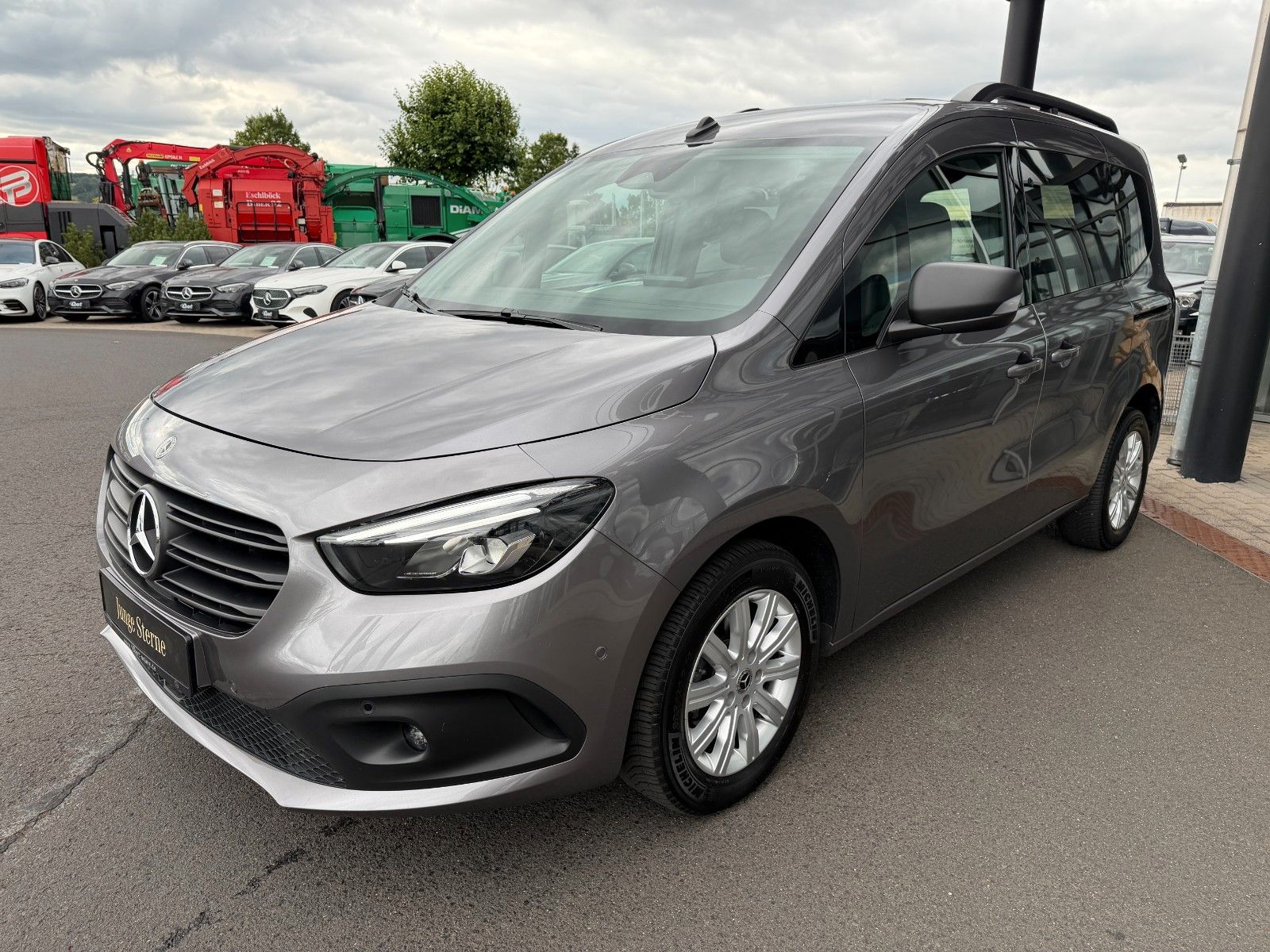 Fahrzeugabbildung Mercedes-Benz Citan 112 CDI Tourer Pro Kamera LED MBUX