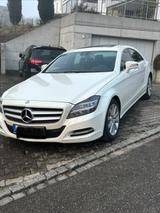 Mercedes-Benz CLS 350 CDI - - Mercedes-Benz CLS 350: Coupe