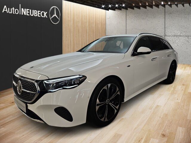 Image of Mercedes-Benz E 300