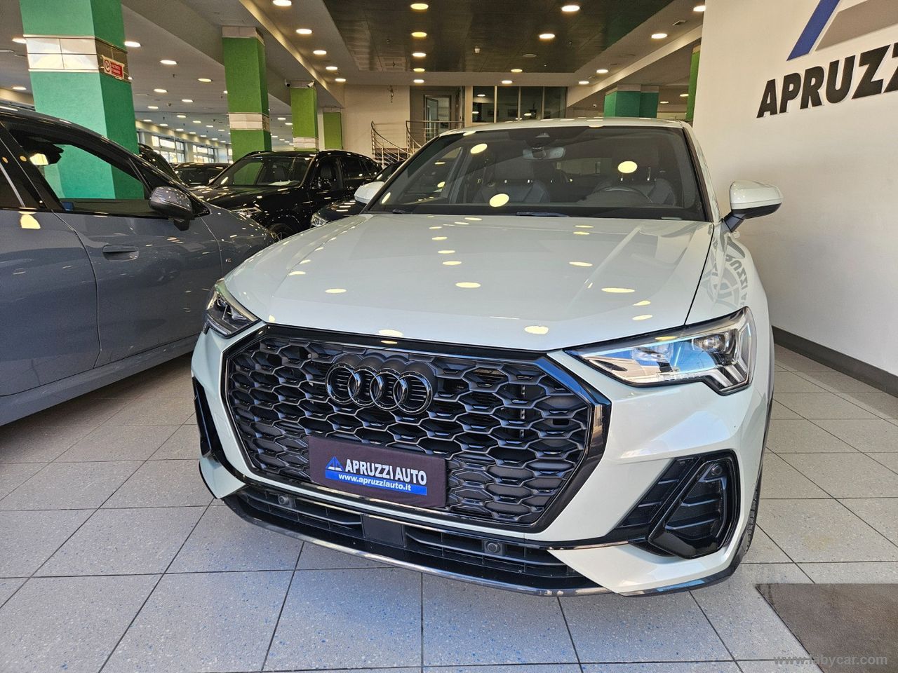 Audi AUDI Q3 SPB 35 TDI S tronic S line edition imagem 3