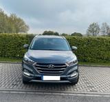Hyundai Tucson 2017  Privatverkauf, gepfl... - : Privatverkauf