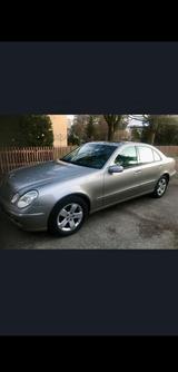 Mercedes-Benz E 320 4MATIC ELEGANCE Elegance - gebrauchte Mercedes-Benz E 320 aus dem Jahr 2005