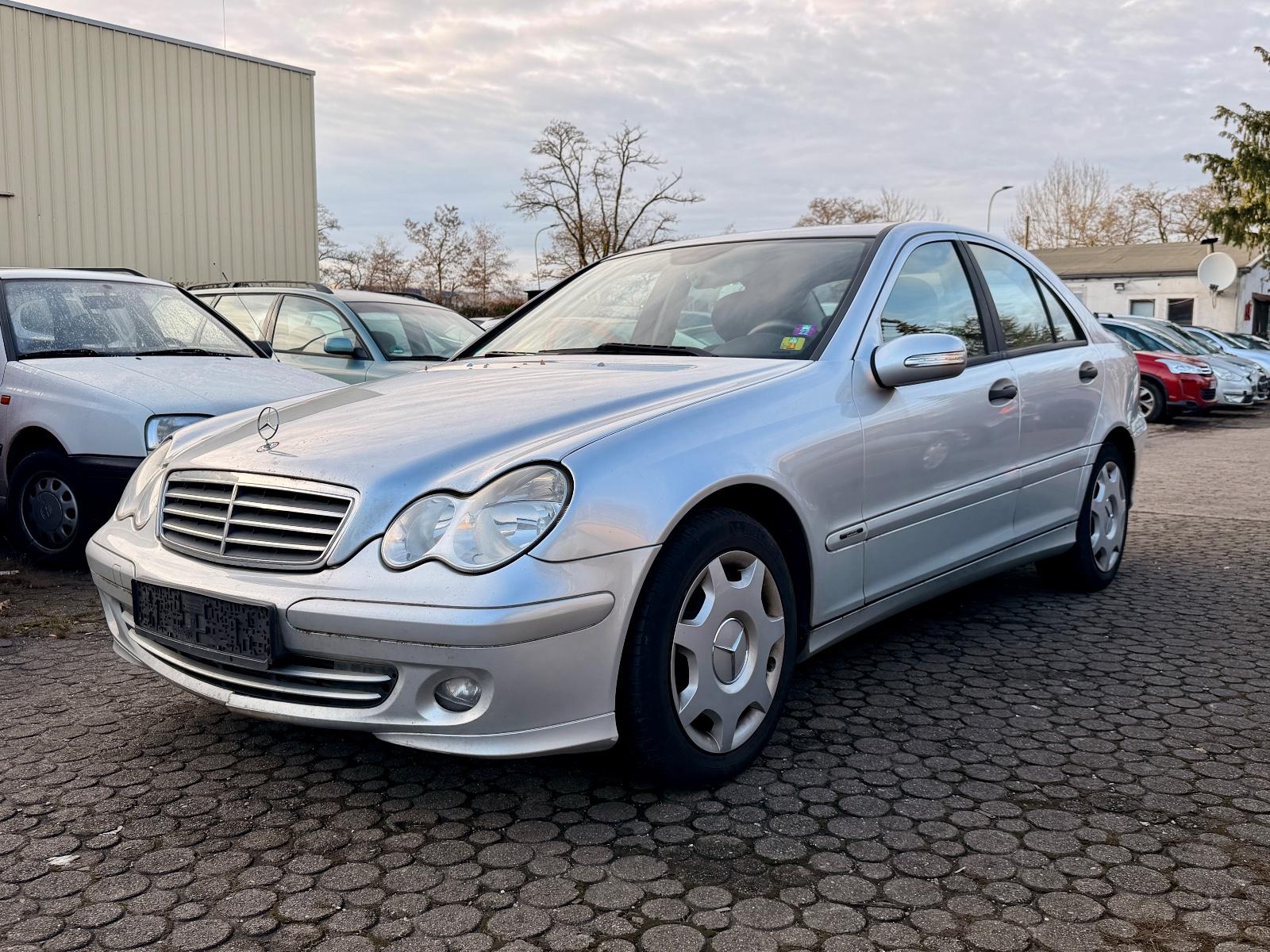 Mercedes-Benz C 200 CDI Limousine*Schiebedach*Navi*Klima*