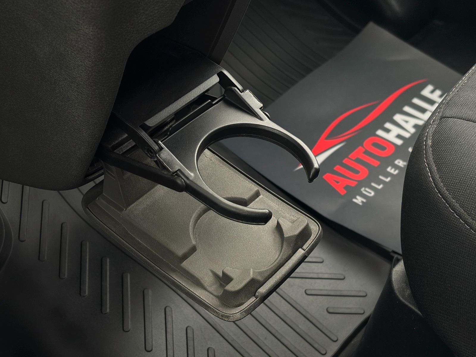 Fahrzeugabbildung Ford Transit Custom 300 L2 H1 Trend Navi Kamera Temp.