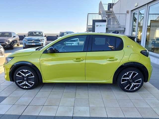 Peugeot 208 motore elettrico 156 CV 5 porte GT imagem 2