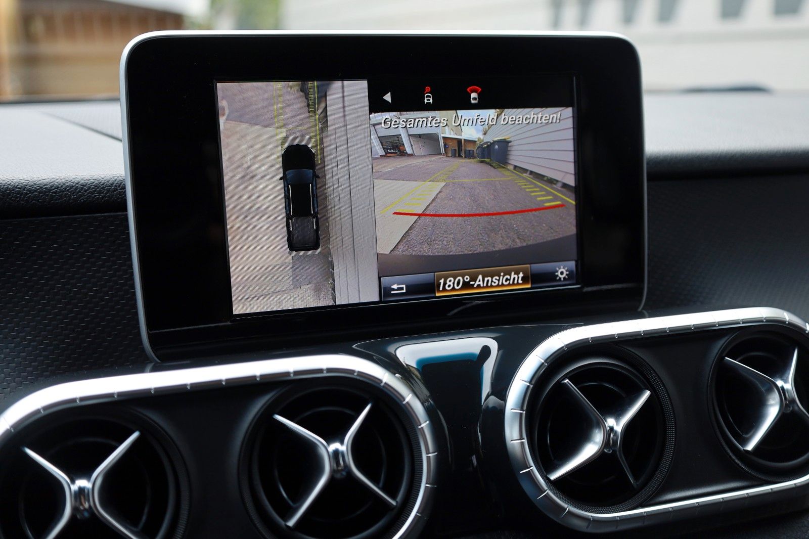 Fahrzeugabbildung Mercedes-Benz X 250d 4M Doppelkabine Progressive Navi,360°