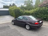 BMW 320i (E46) -Top gepflegt durch Rentner - BMW: Schwarz, Coupe, E46