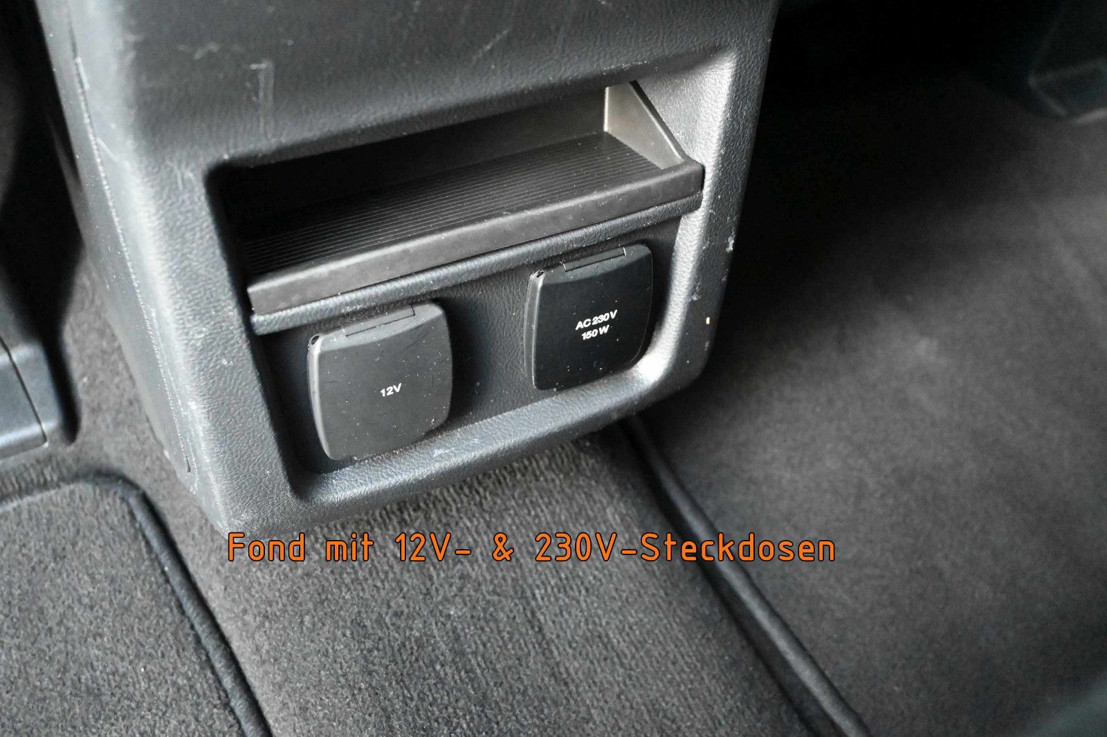Fahrzeugabbildung Ford Galaxy 2.0 D Titanium Aut. °ACC°AHK°360°EU6d°8FA