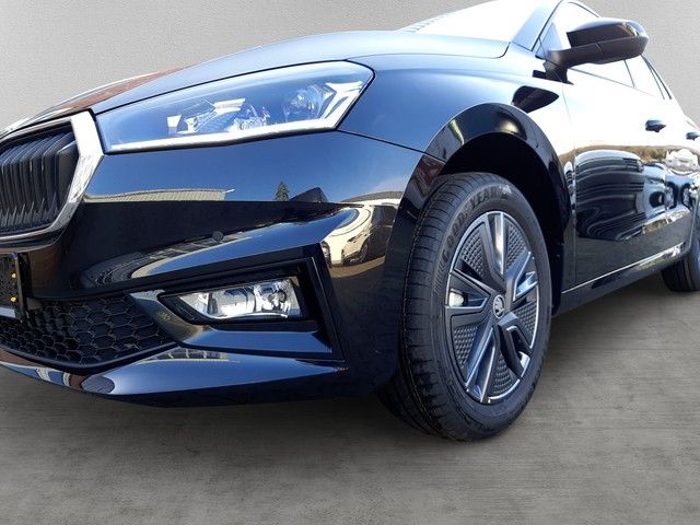 Fahrzeugabbildung Skoda Fabia Balance 1.0TSI DSG Navi AHK Kamera ACC