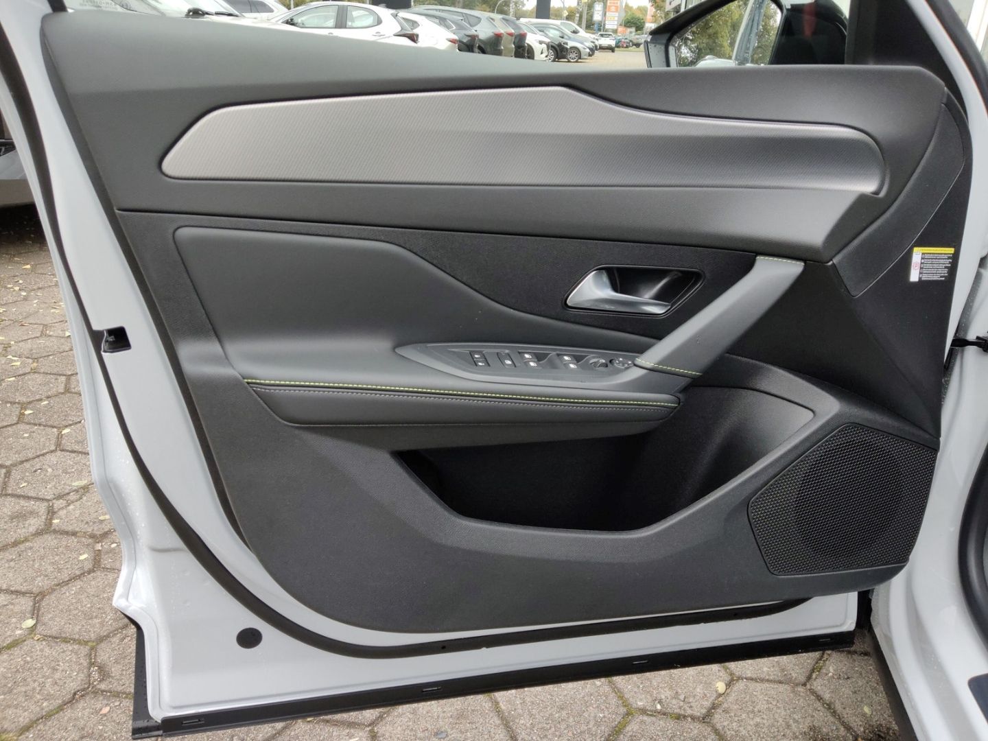 Peugeot 408 - Bild 13