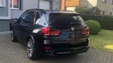 BMW X5 xDrive30d - M-Paket - blaue BMW X5