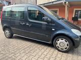 Mercedes-Benz Vaneo 1.6 Ambiente 75 kW Ambiente - Mercedes-Benz Vaneo mit Benzin-Antrieb: Kleinbus, 1.6