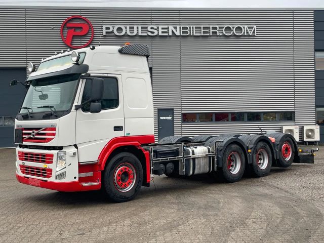 Volvo FM 460 8x4 Chassis