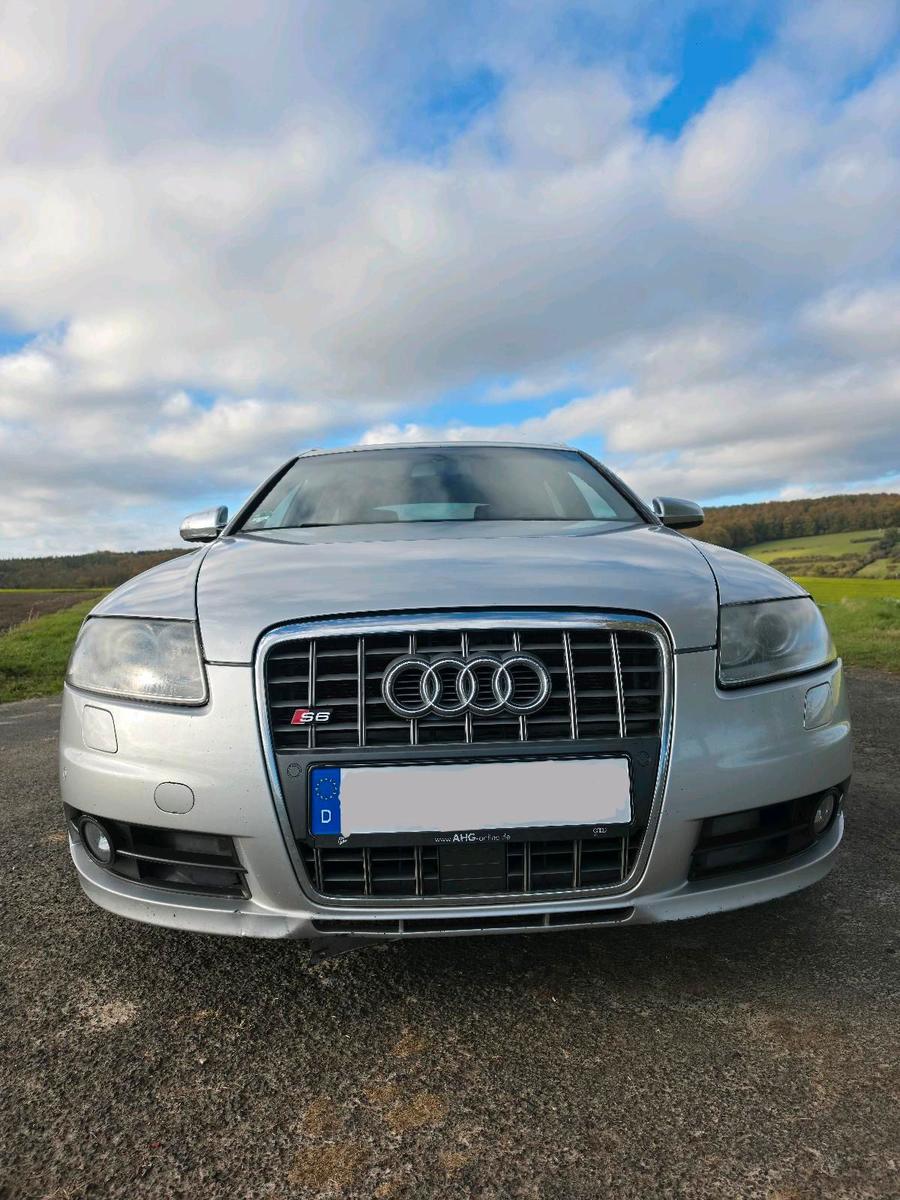 Audi Quattro 2008 — rear view