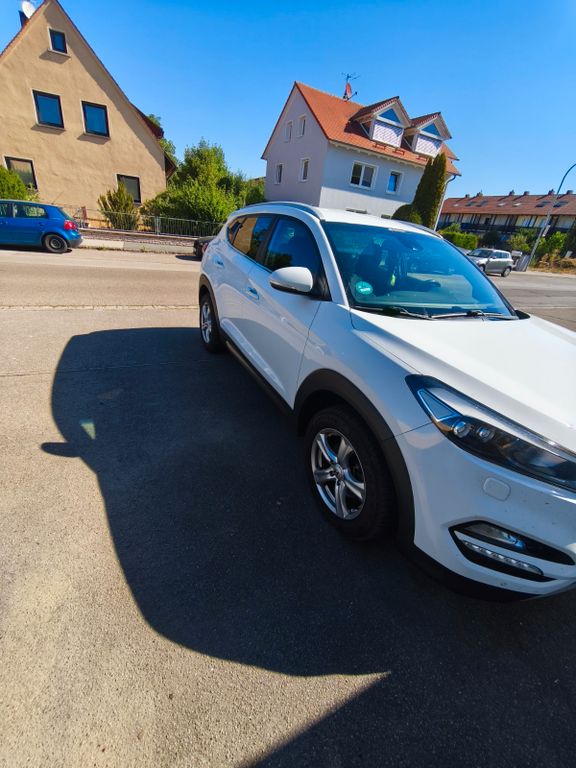 Image of Hyundai TUCSON
