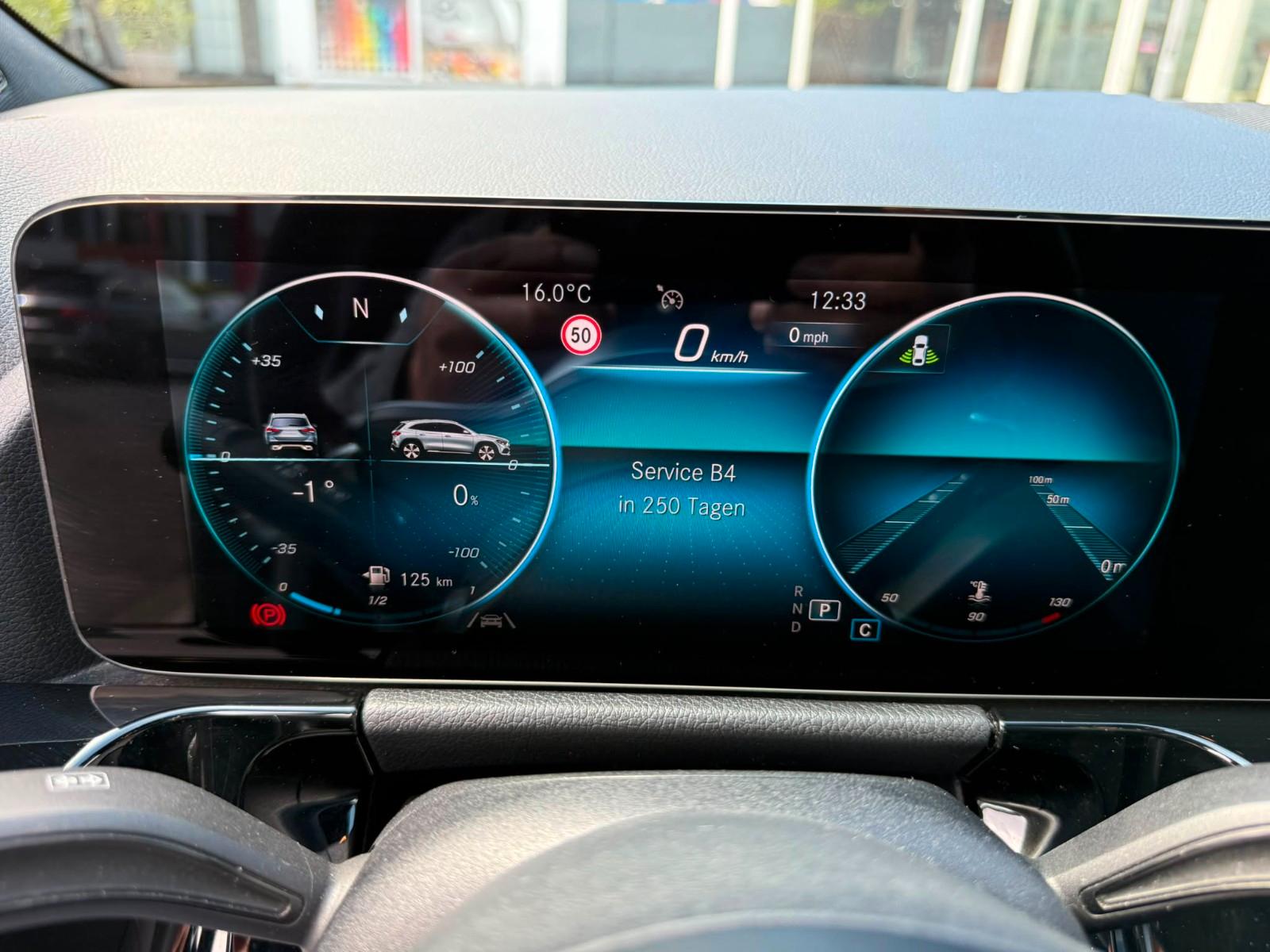 Mercedes-Benz GLA 4Matic*Pano*AMG, миниатюра 17