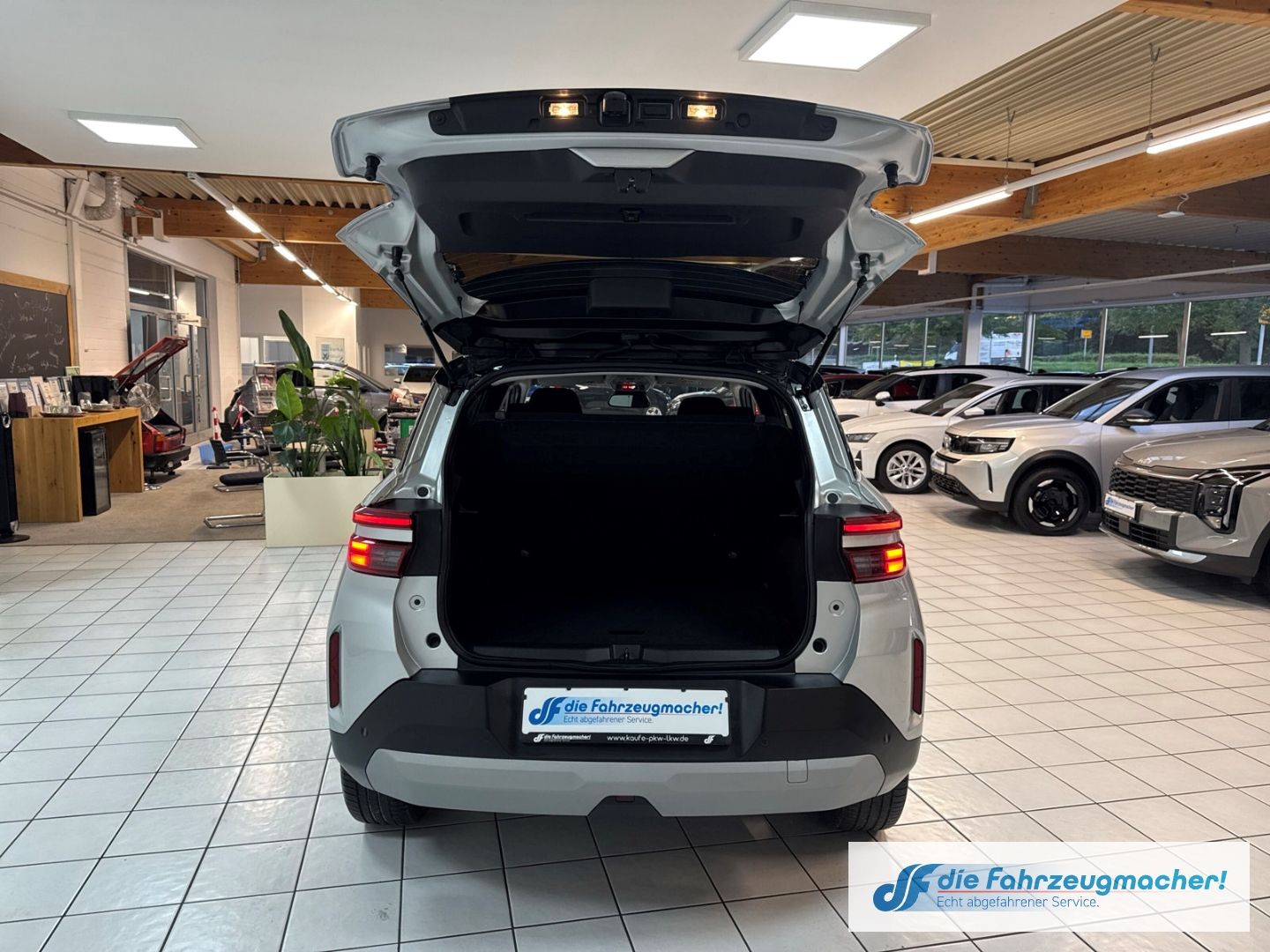 Fahrzeugabbildung Opel Frontera Electric GS 83 kW Navi Digitales Cockpi