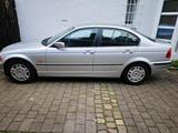BMW 323i E46 Top Zustand Youngtimer 6 Zyli... - BMW 323: 323i E46