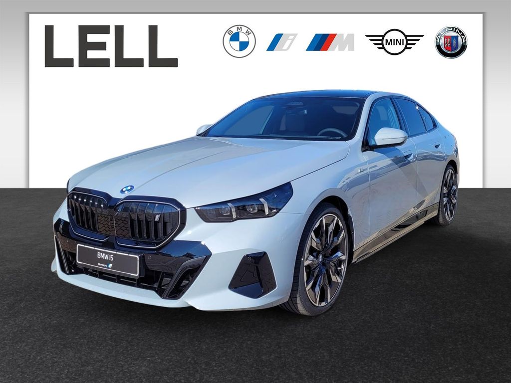 BMW i5 xDrive40 Limousine Sportpaket DAB