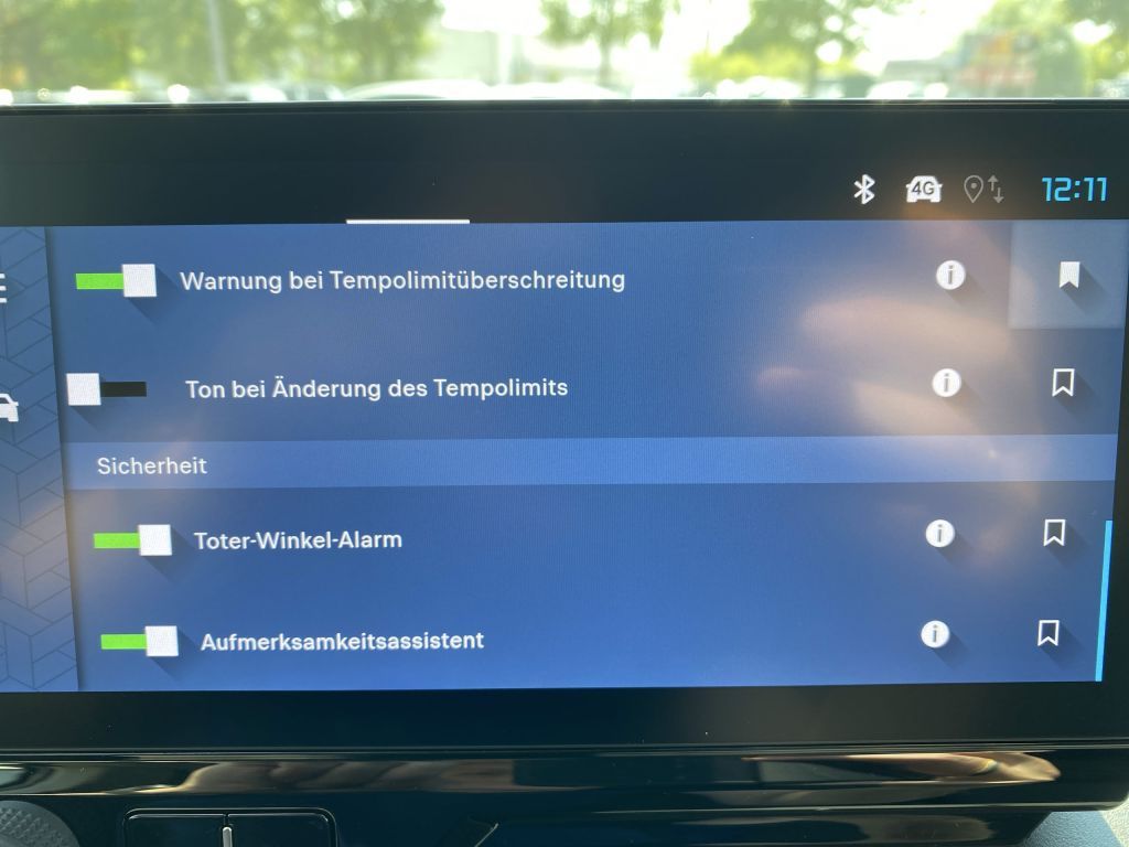 Fahrzeugabbildung Citroën Berlingo 1.5 Diesel 100 M *3 Sitze*Navi*Winterp*