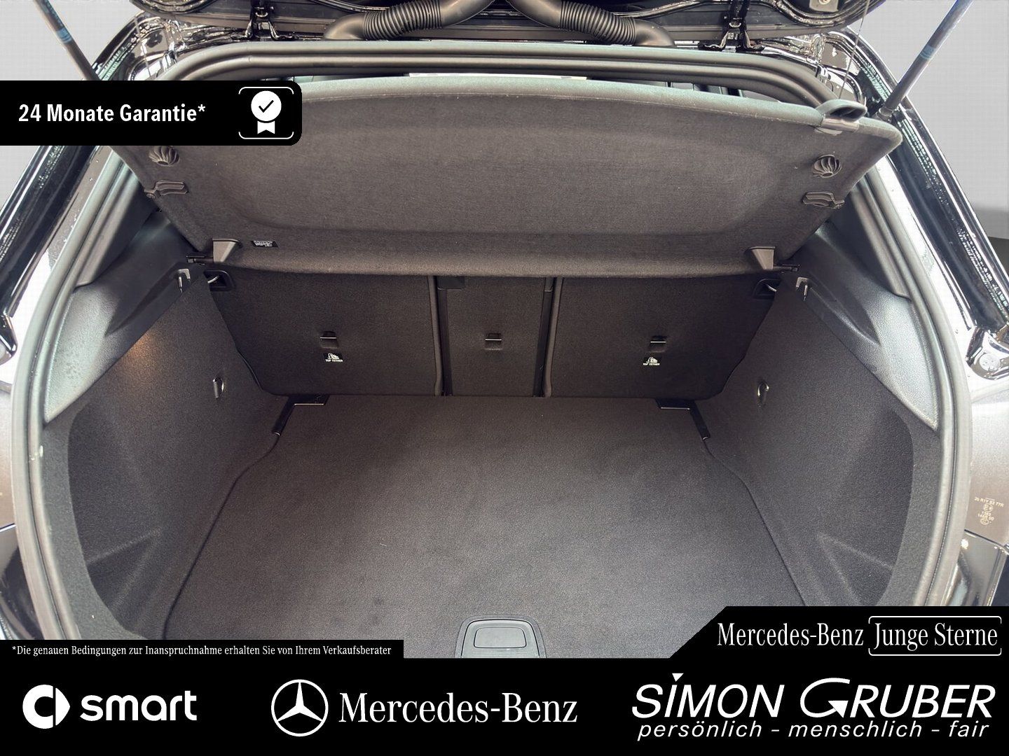 Fahrzeugabbildung Mercedes-Benz A 200 AMG Adv+ Ambi KeyGo MBeam Distronic Kamera