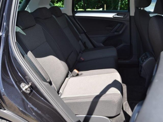 Tiguan 1.5 TSI DSG AHK/LED/NAVI+VZE/17-ZOLL/PDC/