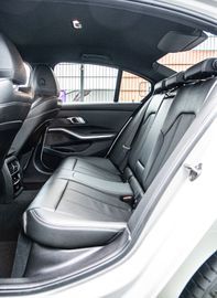 Fahrzeugabbildung BMW 320d Limo. Shadow M-Sport LED|KAM.|VIRTUAL|ACC