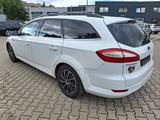 Ford Mondeo 2,0TDCi 103kW DPF Titanium Turnier - : Beheizbare Frontscheibe, mit Klimaautomatik