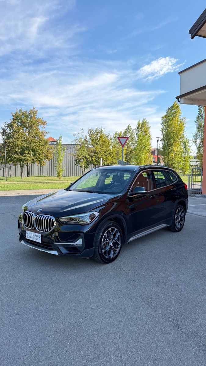 BMW BMW Bmw X1 sDrive18i xLine