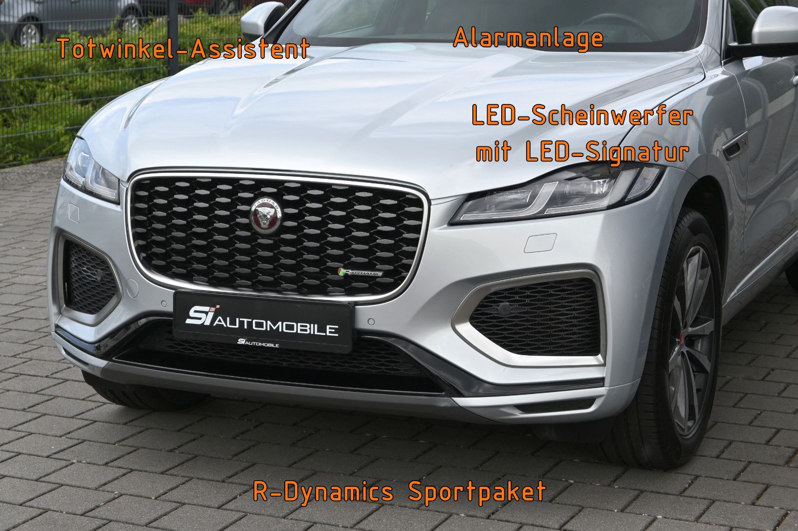 Fahrzeugabbildung Jaguar F-Pace D300 R-DYNAMIC SE AWD °ACC°AHK°HUD°PANO°