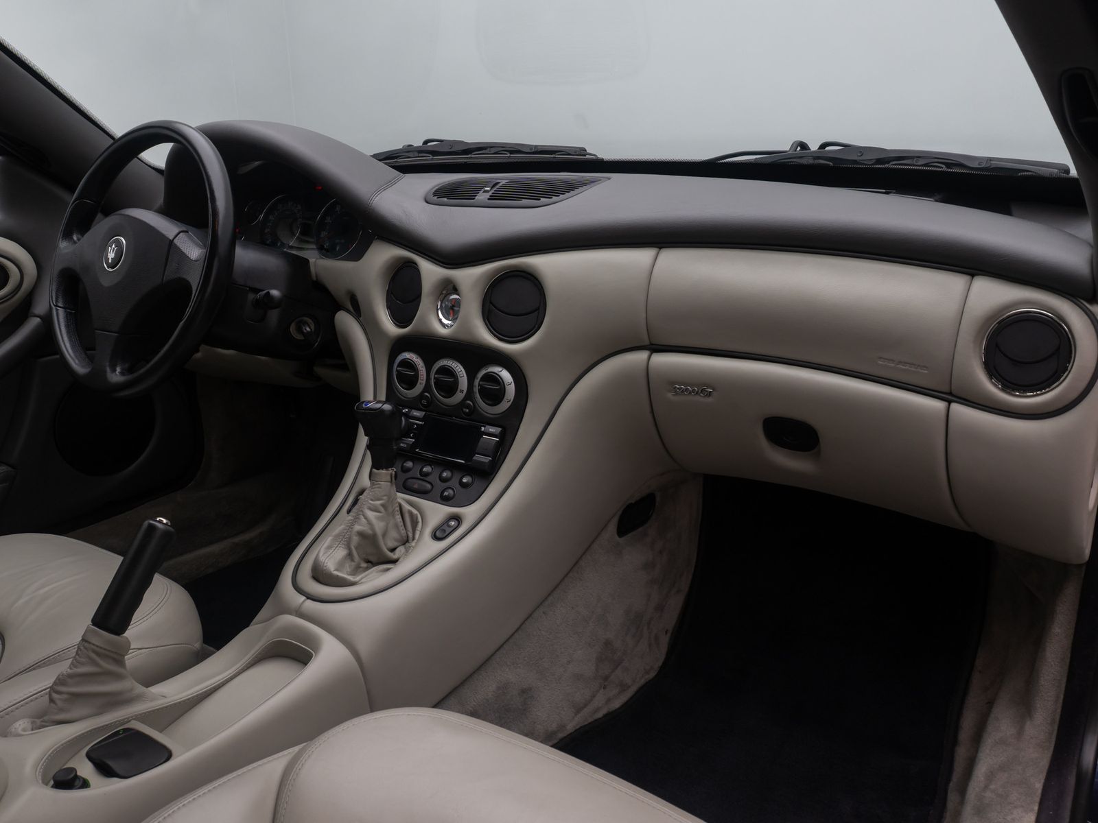 Fahrzeugabbildung Maserati 3200 GT Xenon HiFi Memory Leder Sport 18Zoll