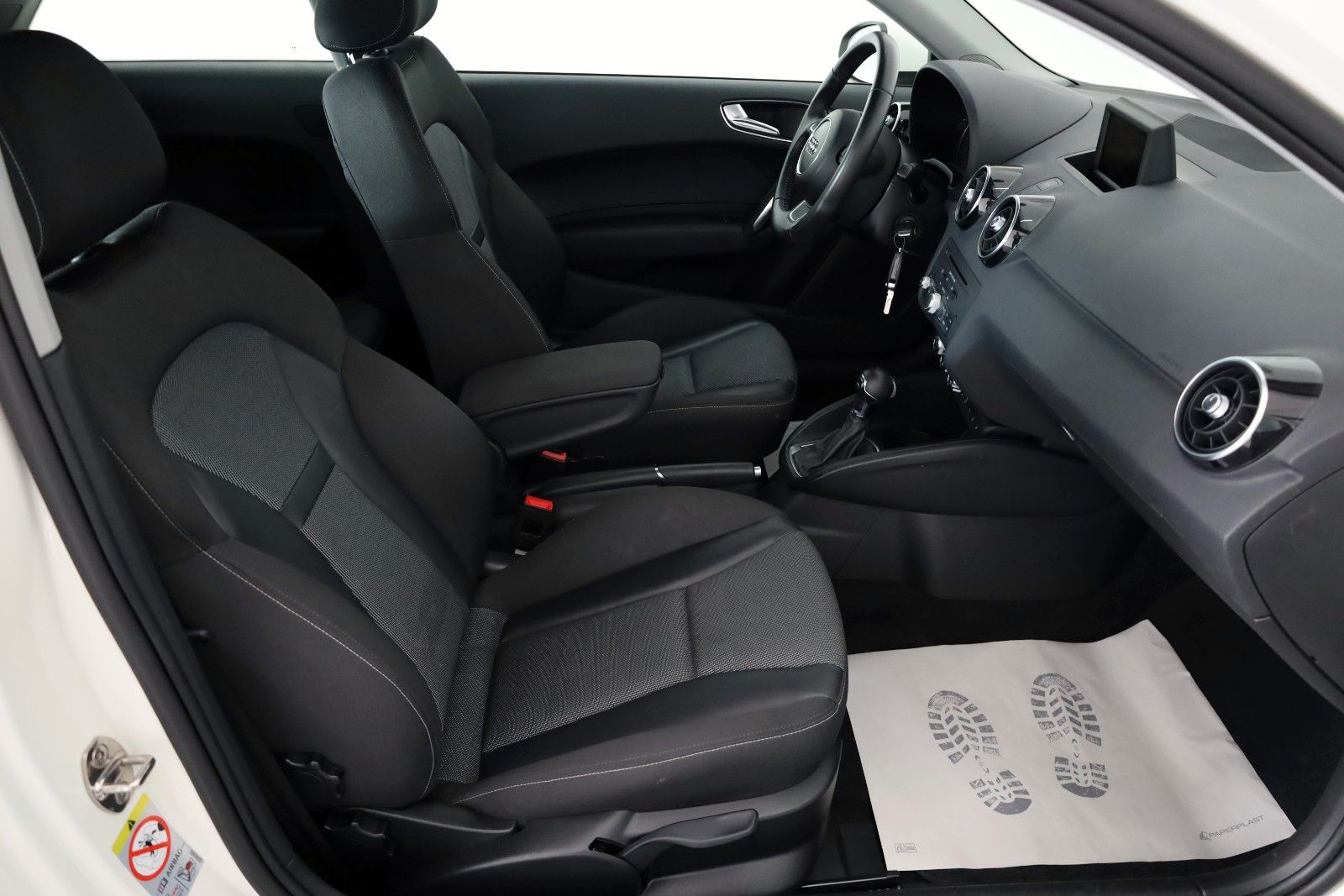 Fahrzeugabbildung Audi A1 Ambition,S-Tronic, T.Leder, Navi, Xenon, +WR