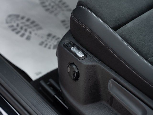 T-Roc Style TDI DSG Pano 8-fach Business