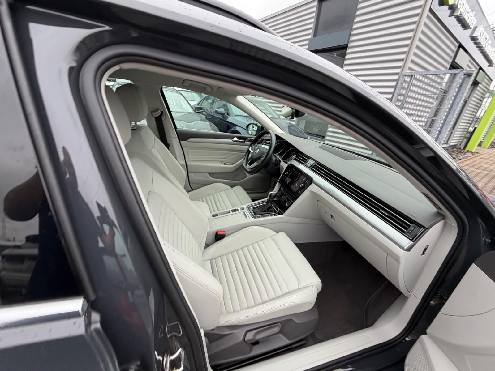 Volkswagen Passat Business LEDER KLIMA LES ALU ́S, миниатюра 15