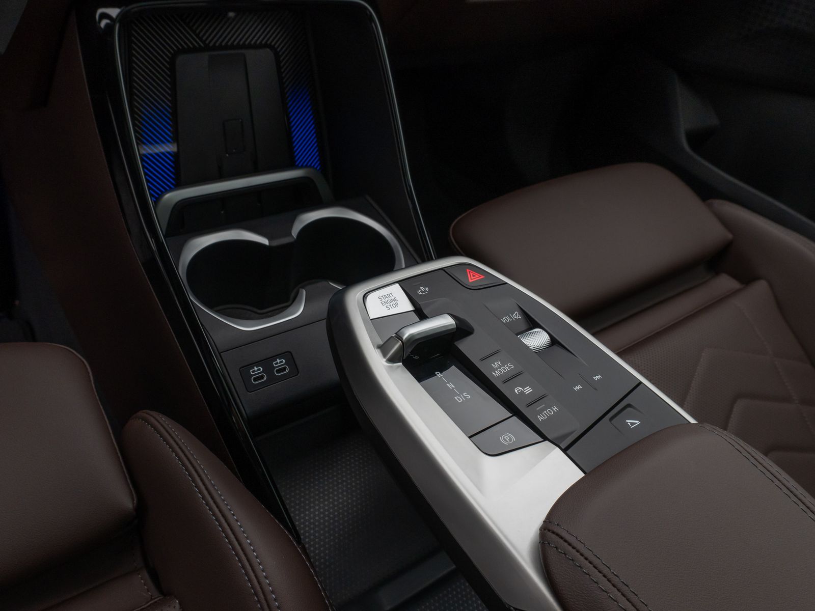 Fahrzeugabbildung BMW X1 xD30e M Sport Panorama 360°HUD DAB H/K AHK