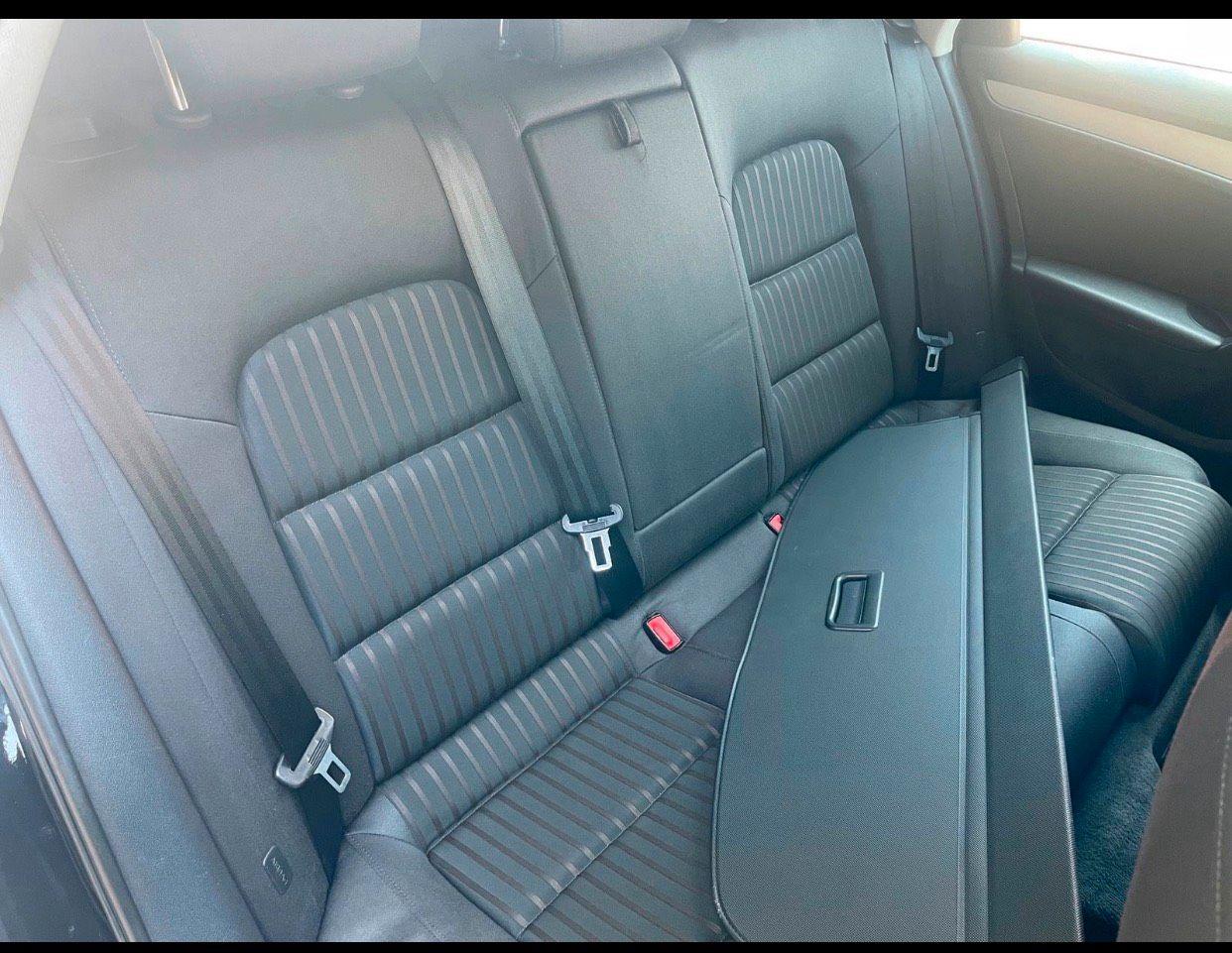 Audi A4 2009 — photo 12