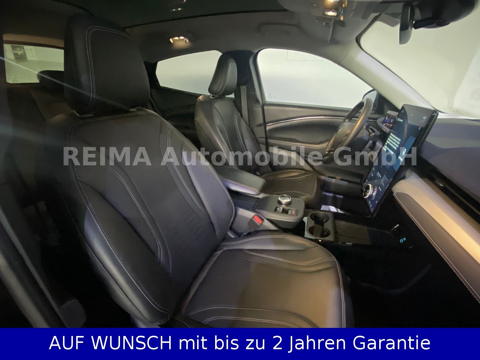 Fahrzeugabbildung Ford Mustang Mach-E, Pano, B&O Sound, ACC