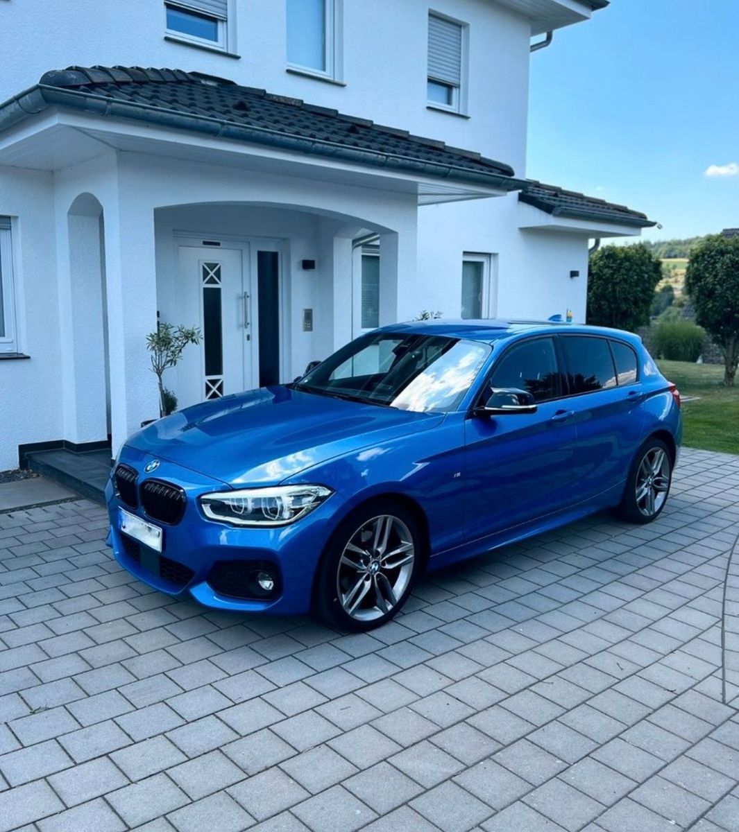 BMW 120