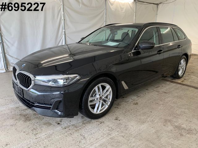 BMW 520d T LEDER/COCKP-PRO/KAMERA/AHK