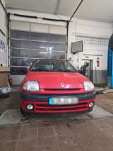 Renault Clio - gebrauchte Renault Clio aus dem Jahr 1999