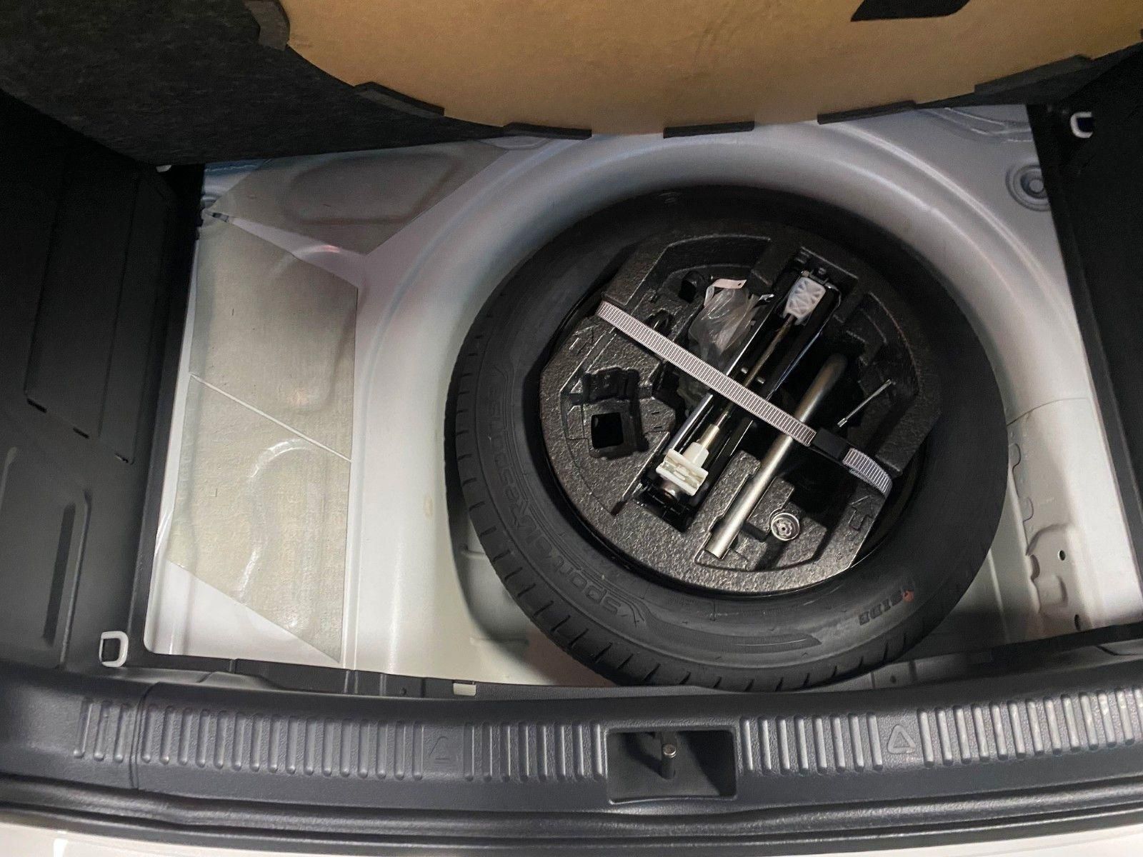 Fahrzeugabbildung SKODA Fabia 1.0l MPI AMBITION+SHZ+Garantie+Checkheft