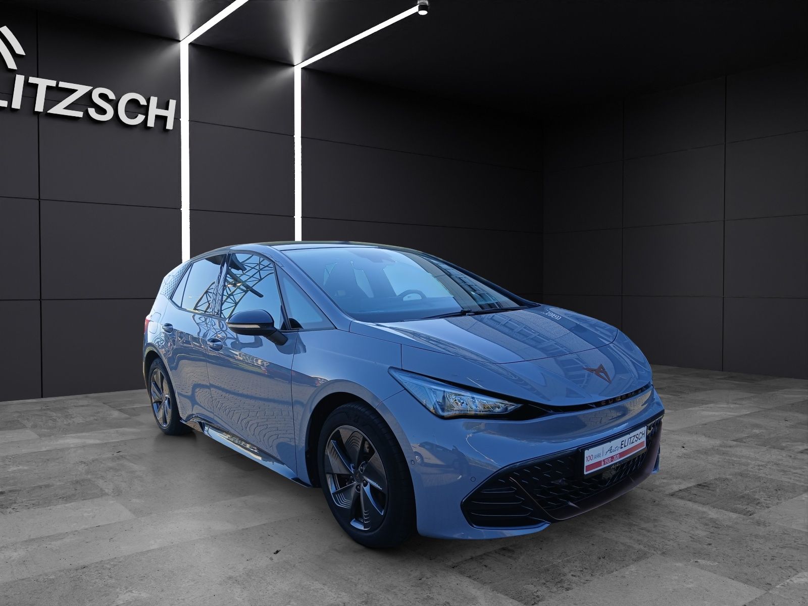 Fahrzeugabbildung CUPRA Born LED Navi Pano ACC RFK 18"