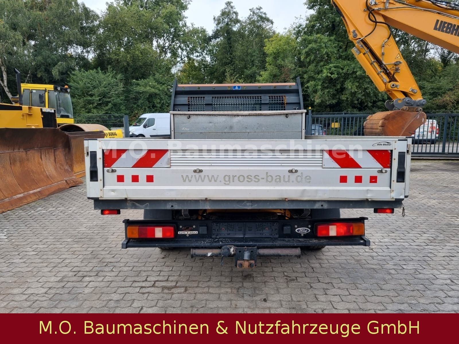 Fahrzeugabbildung Ford Transit Pritsche FT 350 EL /  DOKA / AC /