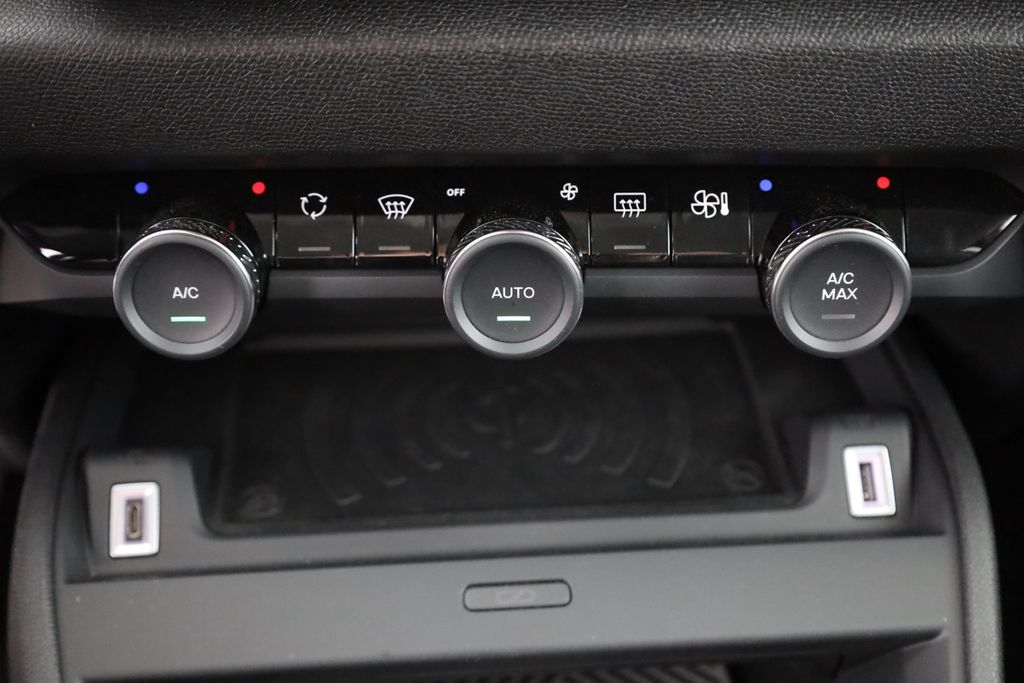CITROEN C4 2024