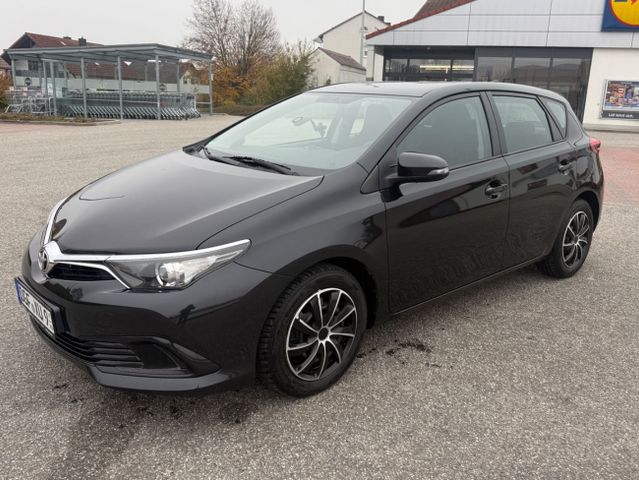 Toyota Auris Cool-2.Hand-Navi-Kamara-Klima-Shz