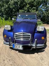 Citroën 2 CV - blaue Citroën 2 CV