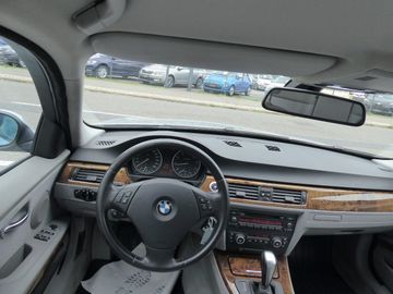 BMW 320 - 8