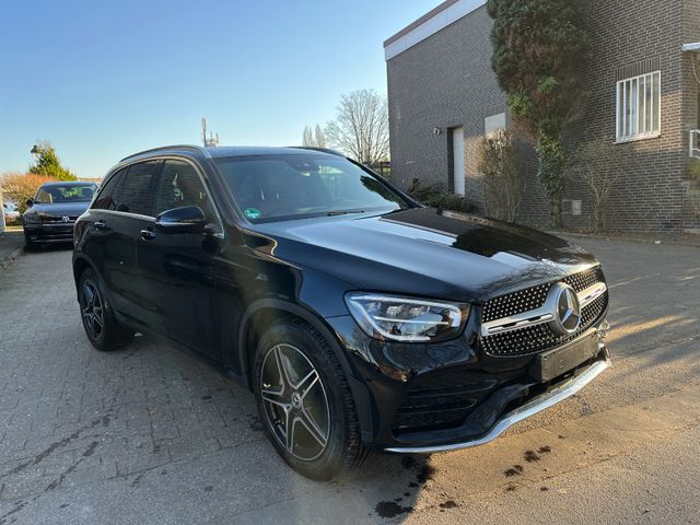 Mercedes-Benz GLC 220d 4M AMG INT/EXT Pano/Ambiente/KeylessGo