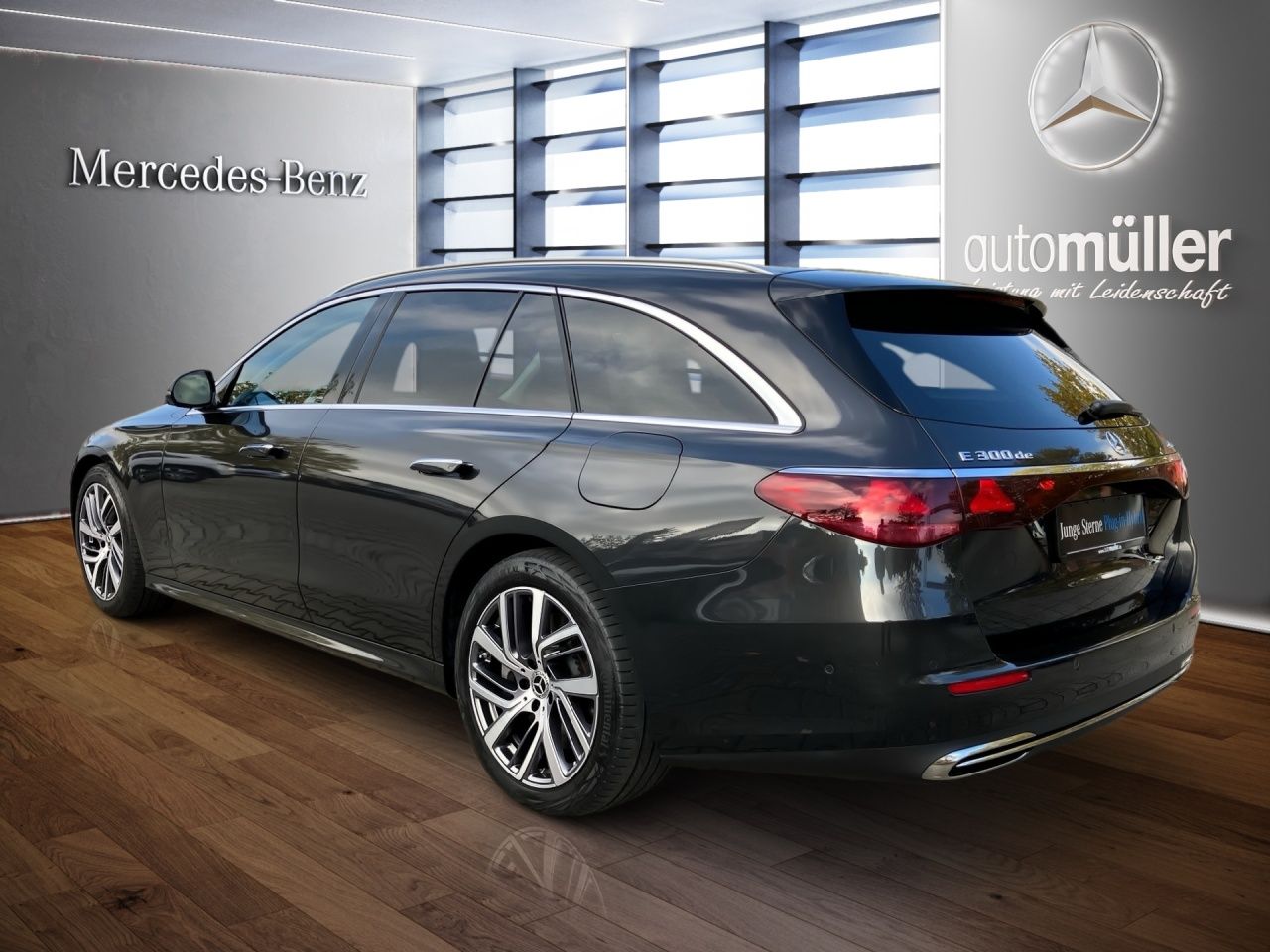 Fahrzeugabbildung Mercedes-Benz E 300 de 4M T Avantgarde AHK+DigiLight+Burmester